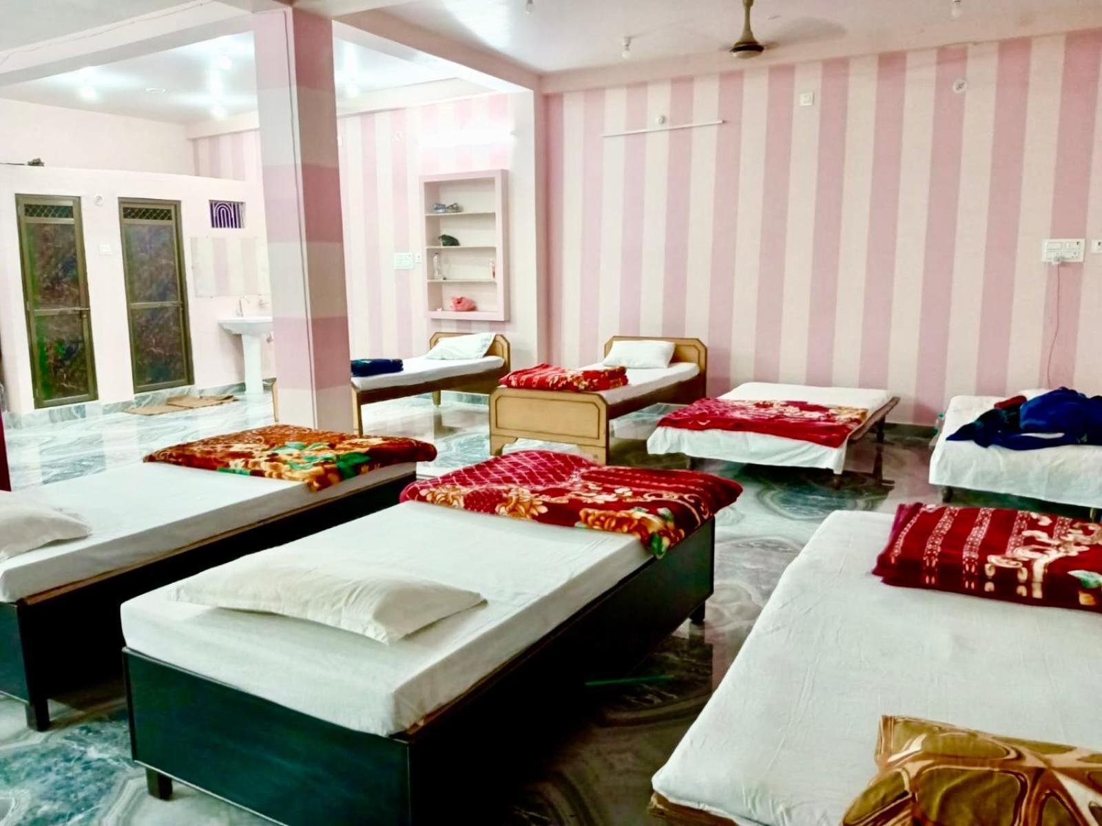 Trilok Residency - Dashashwamedh Varanasi Eksteriør bilde